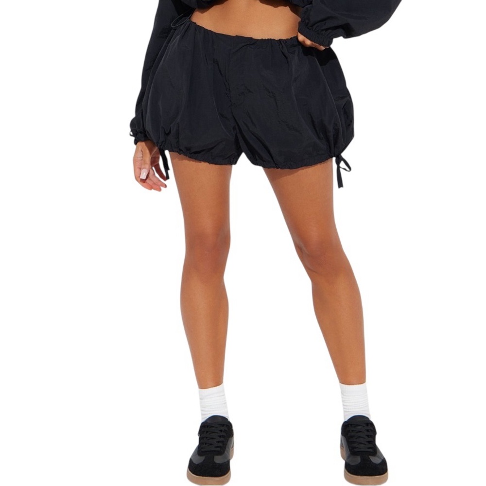 Fashion Nova Black Windbreaket Shorts